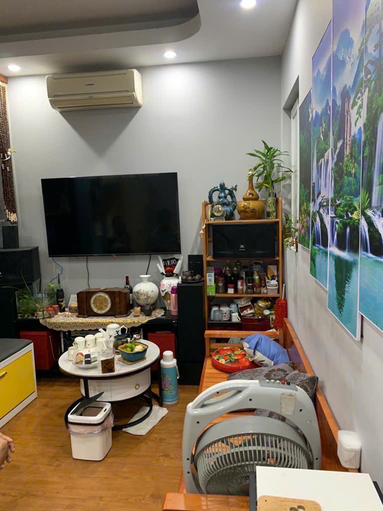Bán căn hộ chung cư tại Đường Hồ Tùng Mậu, Cầu Giấy, Hà Nội diện tích 45m2 giá 2 Tỷ - Ảnh chính